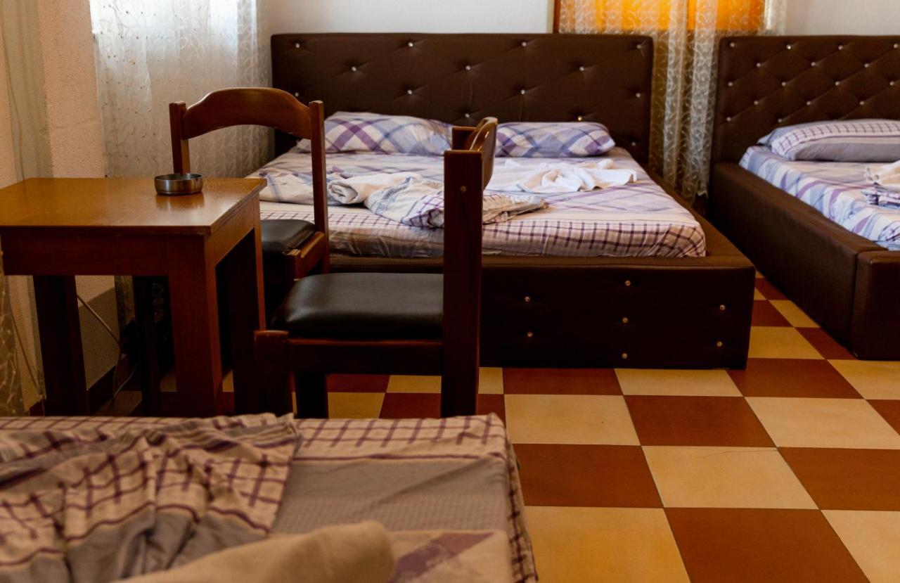 Hotel United Cagllavice 外观 照片